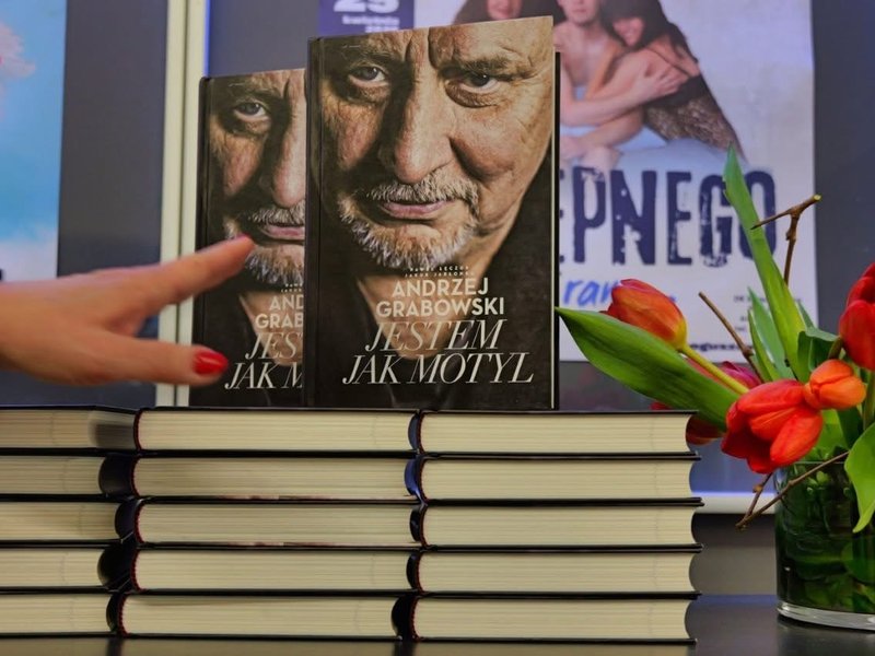 Rozmowa Andrzeja Grabowskiego z Moniką Sokołowską — pełna humoru i refleksji