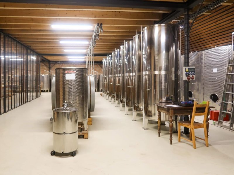 Wina musujące ARONN produkowane metodą szampańską — degustacja komentowana